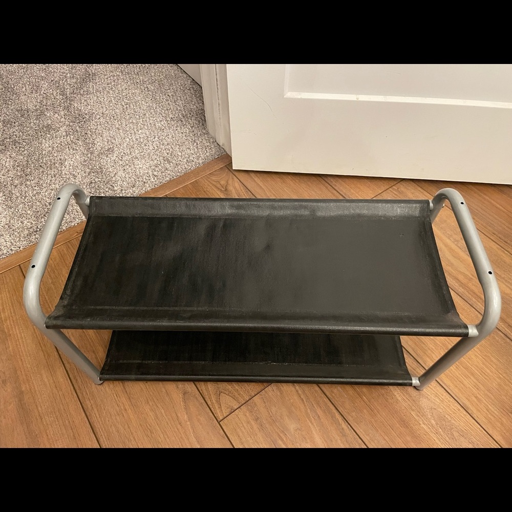 Shoe rack
